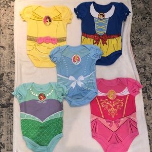 Disney princess onesies (5)